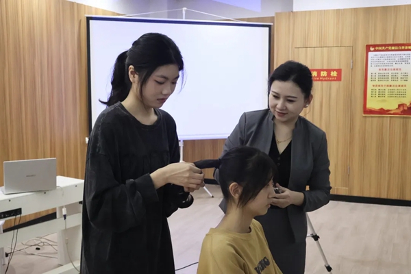 图片 图片