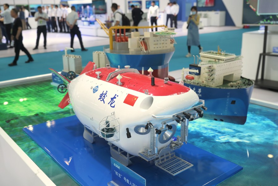Marine equipment developed by China shines in World Marine Equipment Conference 2023